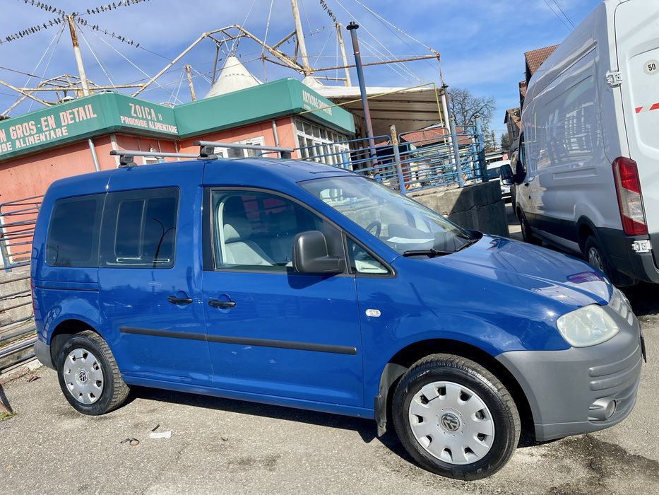 Volkswagen Caddy 2007 5 locuri