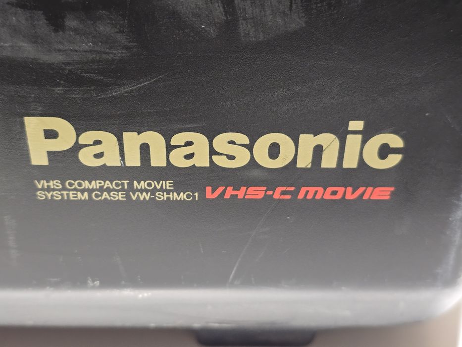 Куфар от видео камера