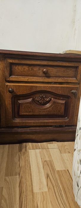 Vand dormitor lemn masiv