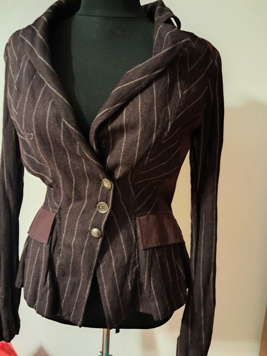 Sacou captusit din stofa