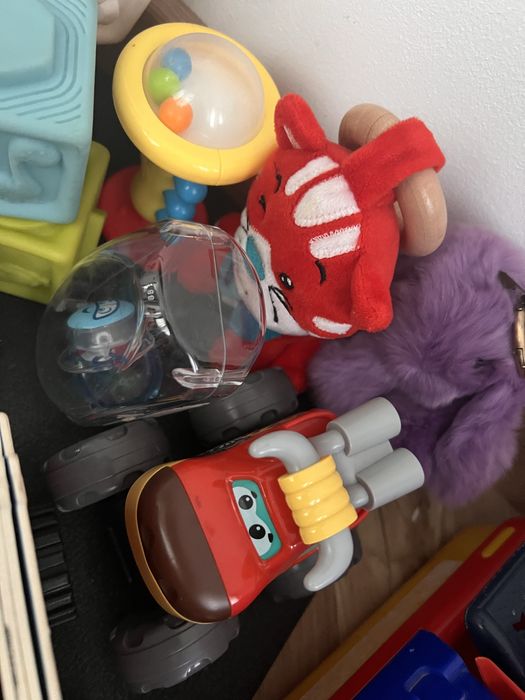 Lot jucării bebeluși 0–2 ani – diverse, stare foarte bună