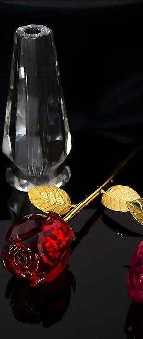 Изысканный Хрустальный Аленький цветок розы в хрустальной вазе