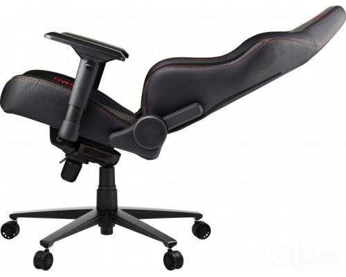 Игровое кресло HyperX Stealth Black