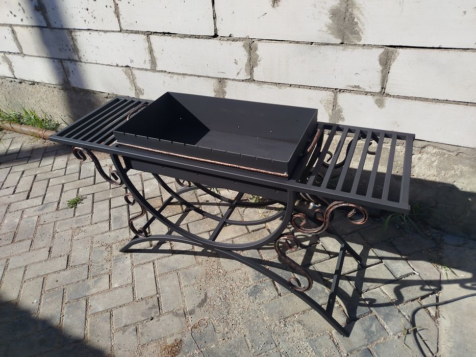 Мангал новый продам