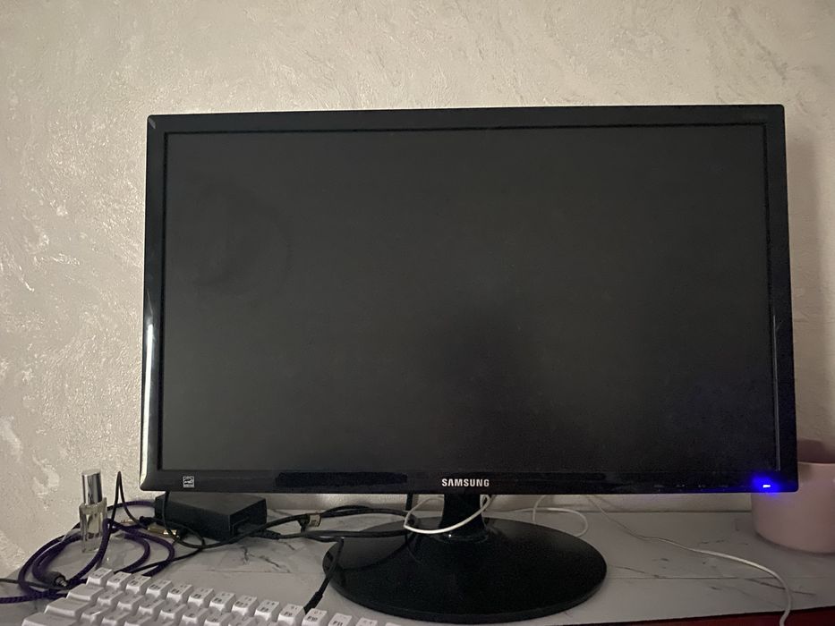 Монитор игравой офисный и для камер 3шт