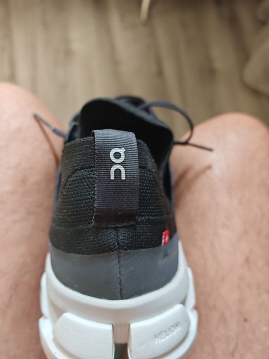 Adidași On cloud swift4 runner cu speedboard.
