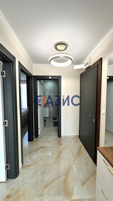 Тристаен апартамент в модерен комплекс в Свети Влас Емпериум 1, България, 70 кв., 230 000 евро #34147496