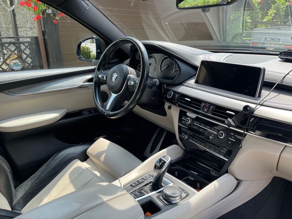 BMW X6 BMW X6 // M Packet// Full led// Camera 360// Harman Cardon/