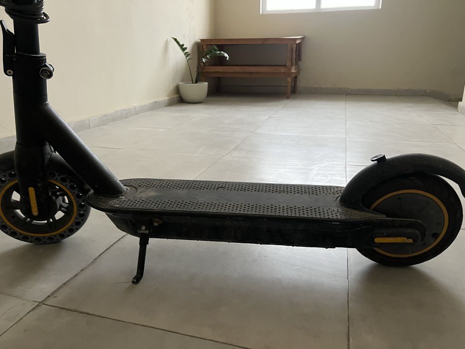 Электронный самокат G30 max