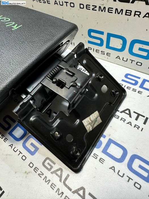 Capac Cotiera Ford Kuga 1 2008 - 2013 [X3218]