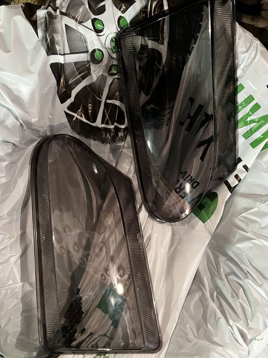 Стекла на фары на ваз 2114,2115,2113