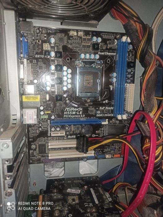 Материнская плата