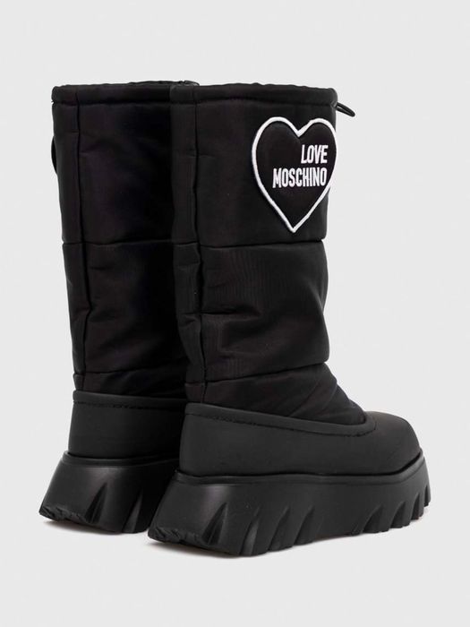 Апрески Love Moschino