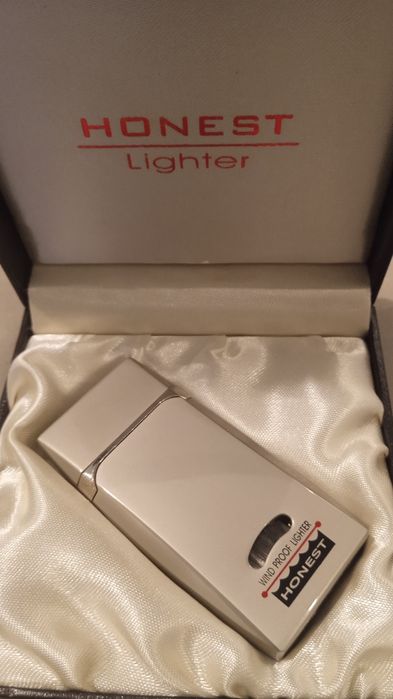 Bricheta antivant HONEST, cutie cadou