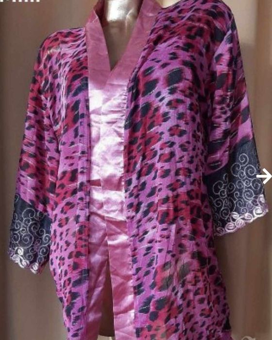 2XL Сатенени халати в различни цветове