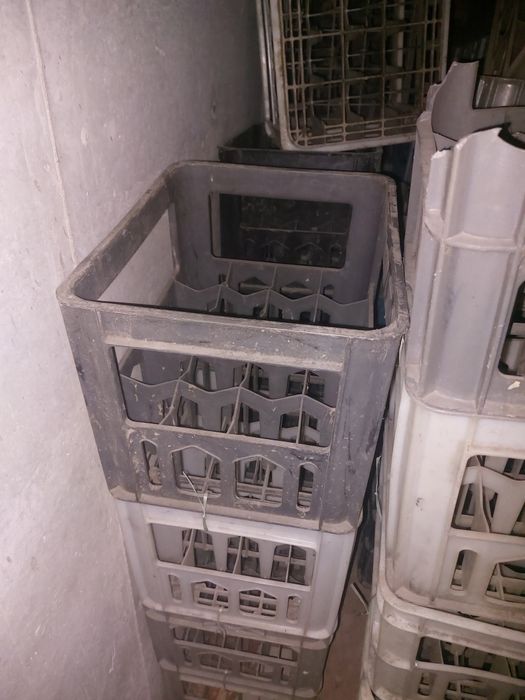 Продам ящики для бутылок.