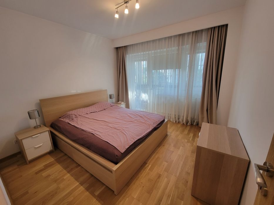 Proprietar, vand apartament cu 3 camere open space foarte luminos si linistit, renovat complet, Dna Ghica cu Sos.Colentina, vizavi de Parcul Plumbuita
