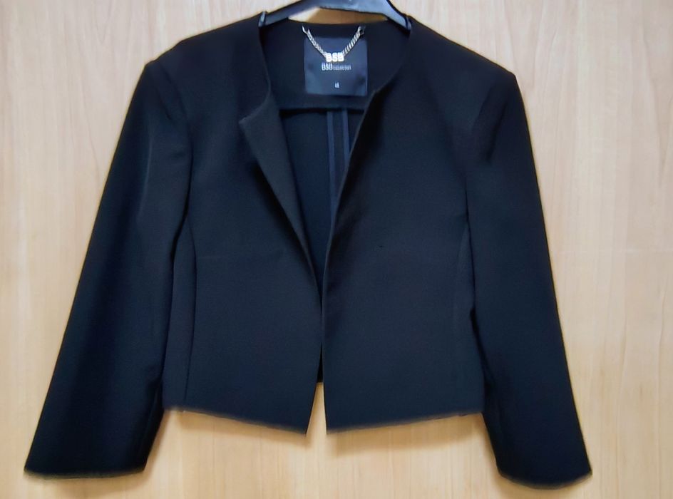 Sacou superb  / blezer casual dama bsb mărimea 40, un m mai mic