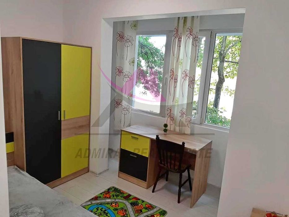 Дава се под наем Тристаен апартамент в Варна, Колхозен пазар - 65 кв.м за 400 € - Снимка #3