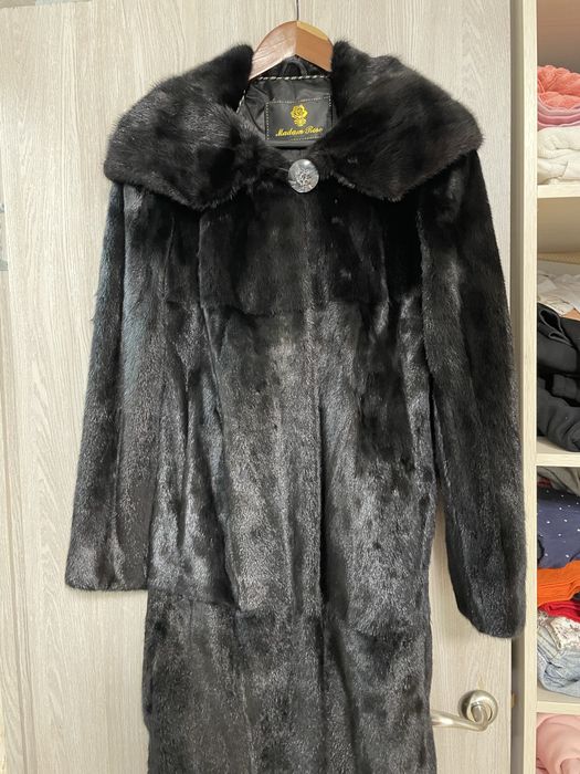 Продам норковую шубу