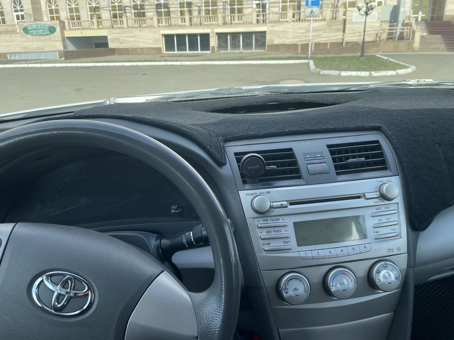 Тойота камри 2009