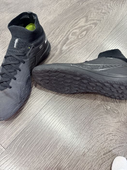 Сороконожки от Nike