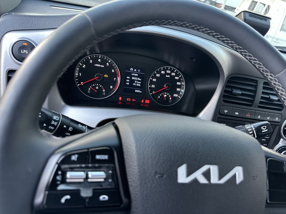 Kia bongo 2022 yil zavodskoy propan