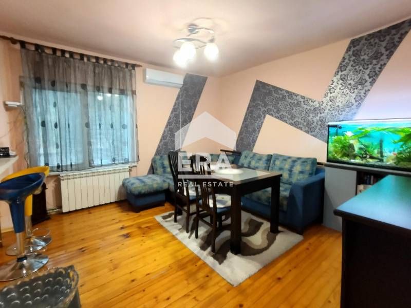 Продава се Къща в Девня - 210 кв.м за 881 €/кв.м - Снимка #6