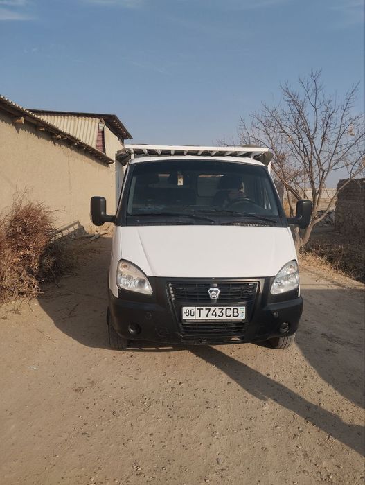 Газел авто машинами сотилади мотор каропка зур хеч кайерида иши йук