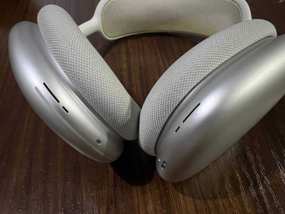 Наушники Apple AirPods Max
Silver