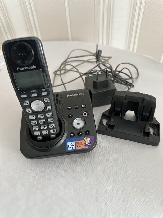 Беспроводной телефон Panasonic МОДЕЛЬ Nº KX-TG7225RU