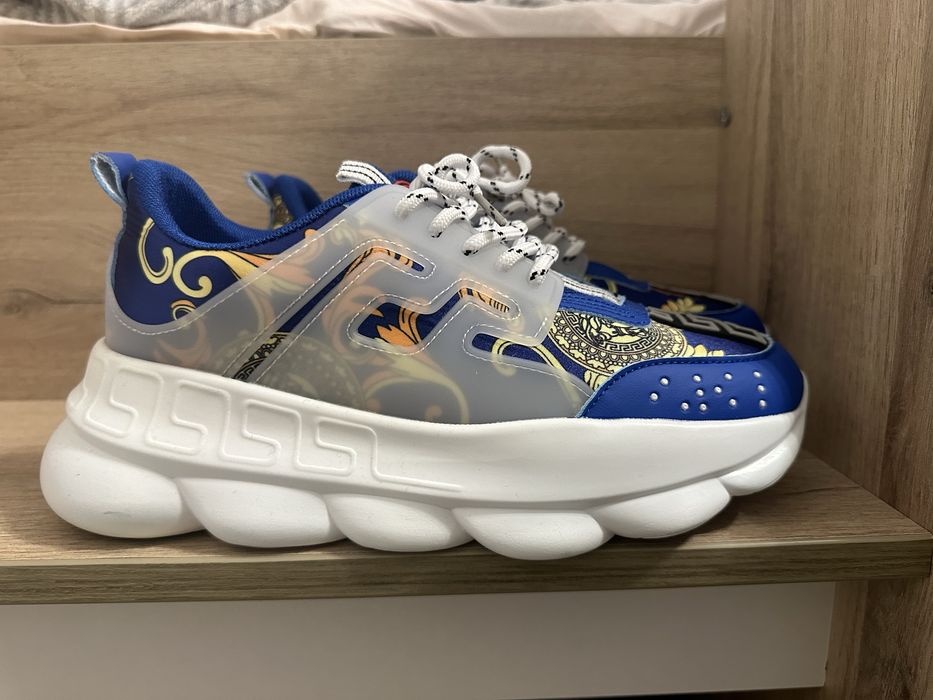 Versace chain reaction calitate destul de inferioara