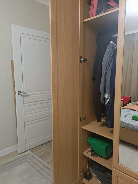 Продам шкаф для спальни