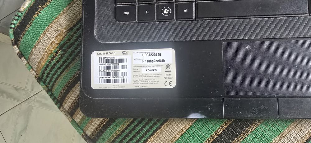 Vând Laptop Compaq