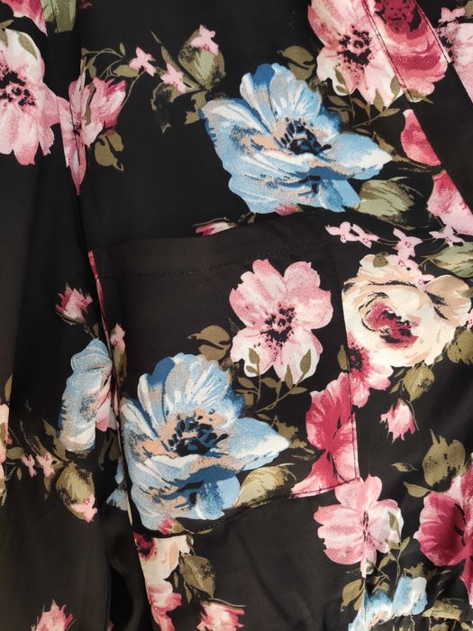 Дамска пъстра риза