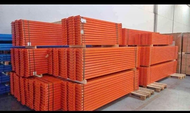 Rafturi metalice industriale