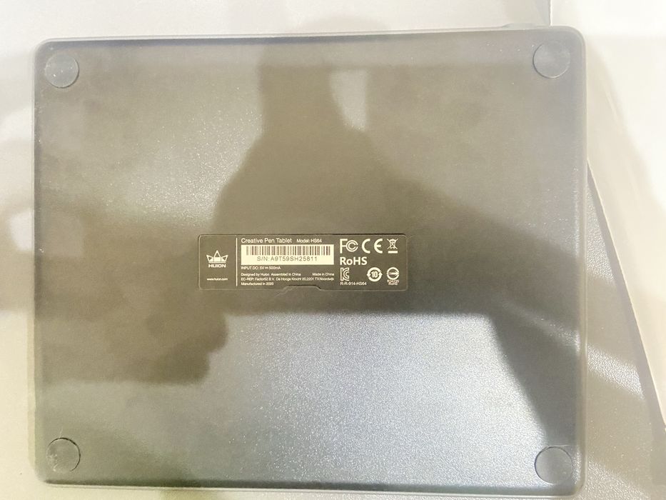 Графичен таблет HUION HS64 - пълен комплект, като нов!