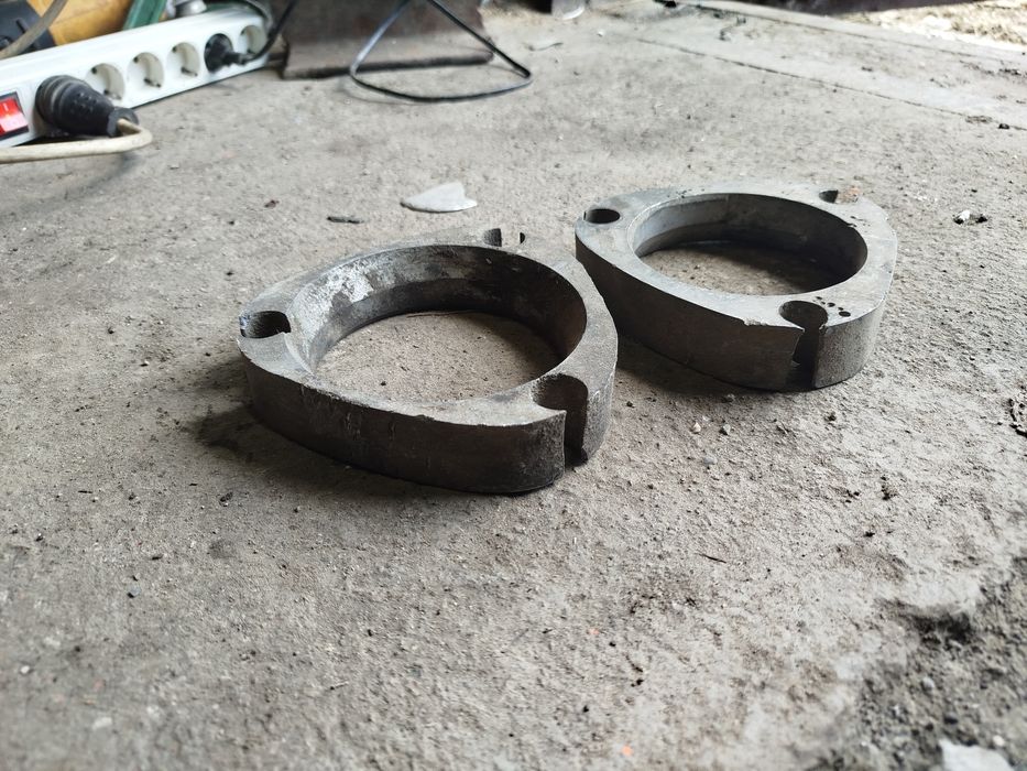 Передние проставки Субару Легаси