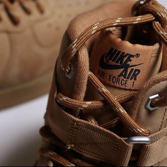 Nike Air Force 1 High '07 Flax