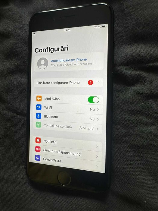 Iphone 7 Alb sau Negru  100% baterie Liber de retea
