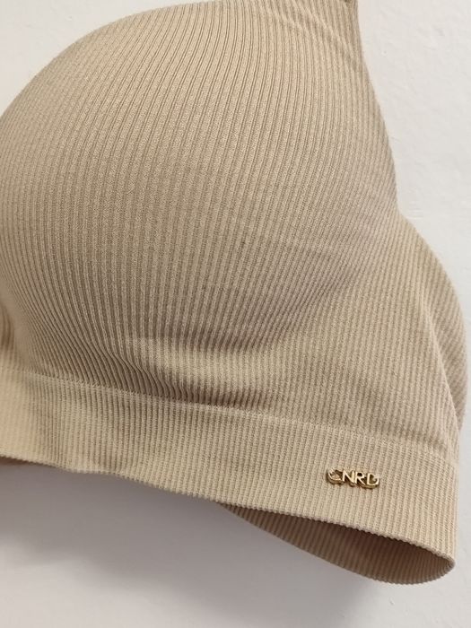 Sutien bej fără cusături