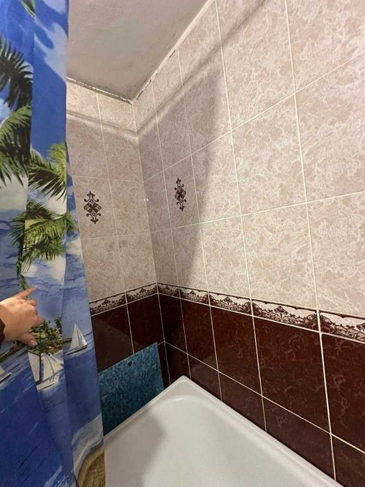 2 комн в 8 мкрне