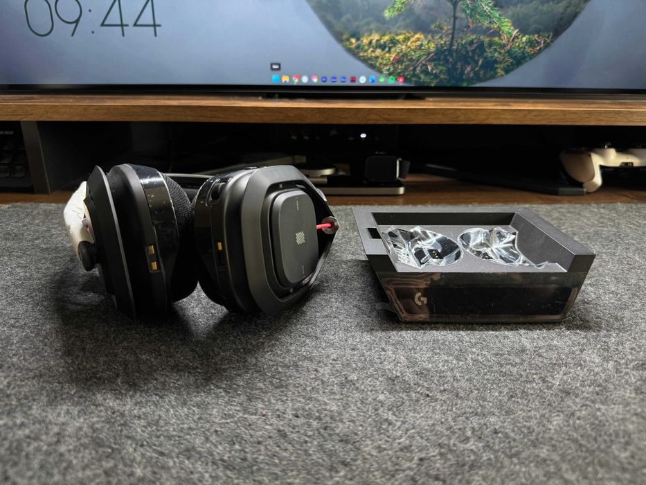 Căști Wireless Logitech ASTRO A50 Lightspeed + Stație de Încărcare