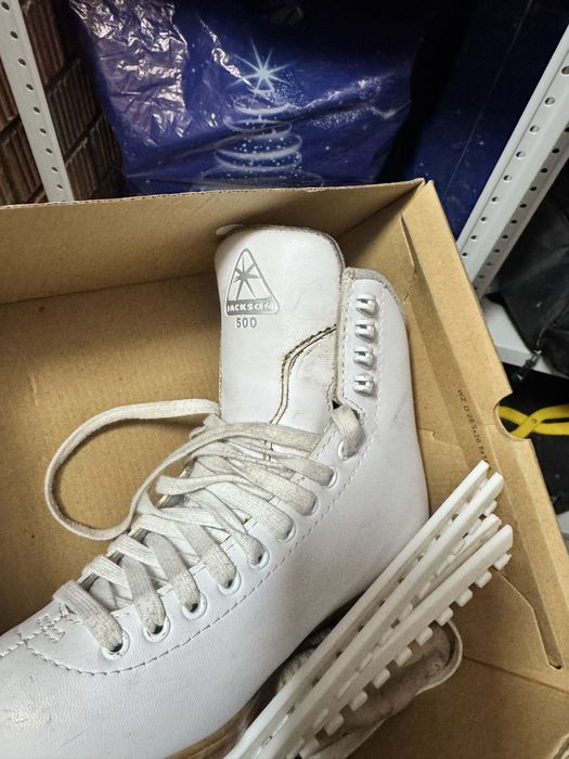 Продам Коньки jackson 34 размер