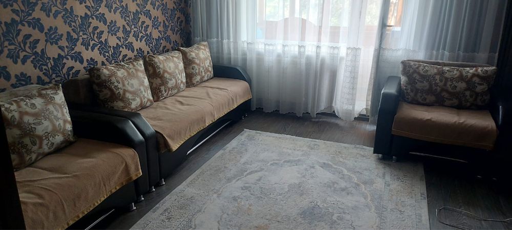 Продается диван 2 + 1 (диван, софа и кресло)
