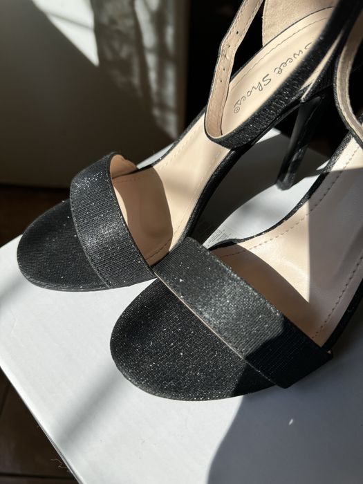 Sandale cu toc, negru, marimea 36