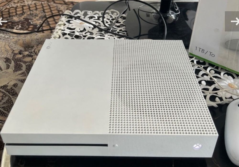 Xbox one S  като нов