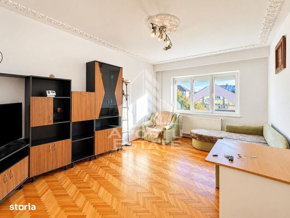 Apartament 3 camere ,zona Podgoria ,80mp
