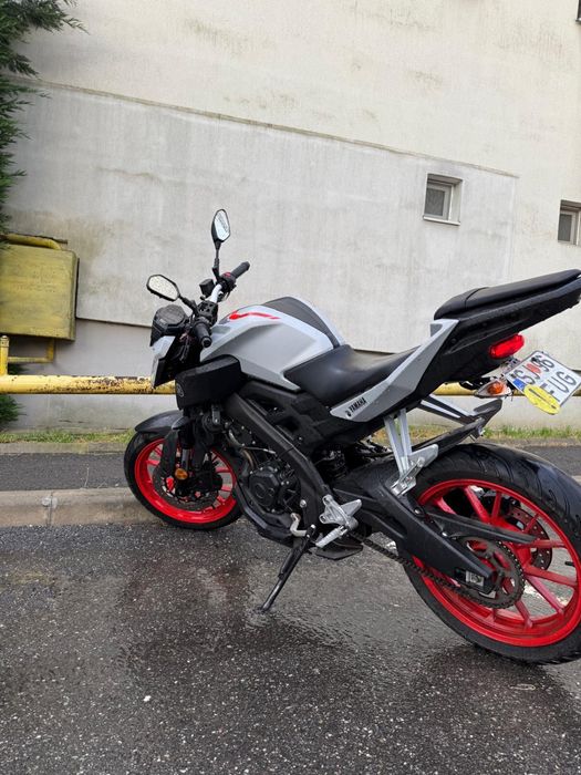 Yamaha MT125 in stare perfecta