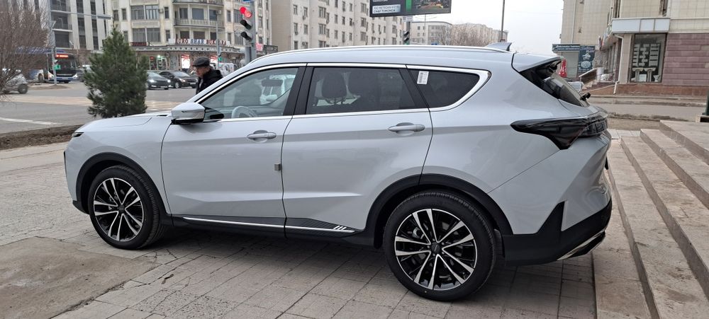 SOUEAST S07  2025 срочно сотилади 6000 км пробег